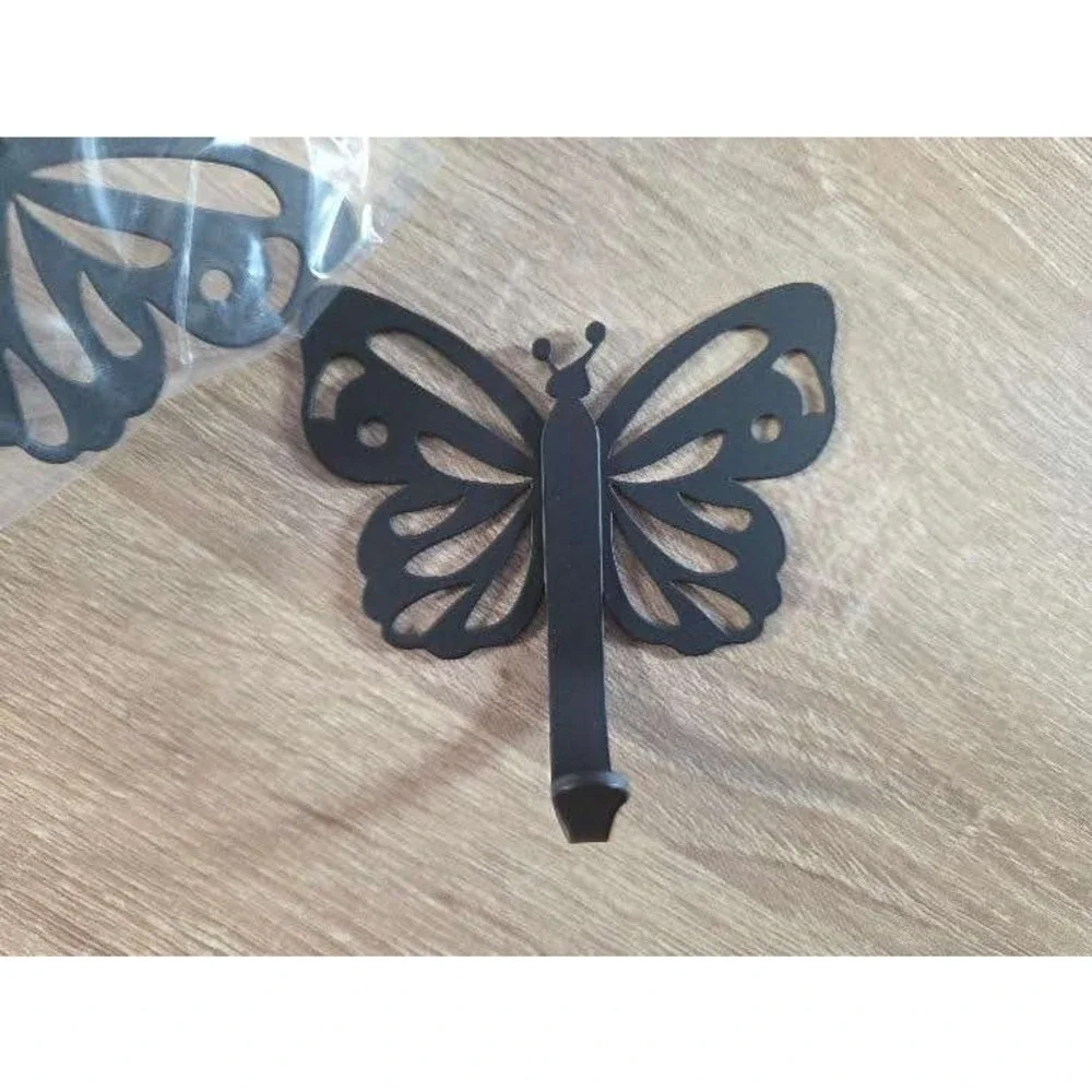 6‎ Pack Butterfly Wall Hooks Matte Black Metal Decorative Hangers with Hardware